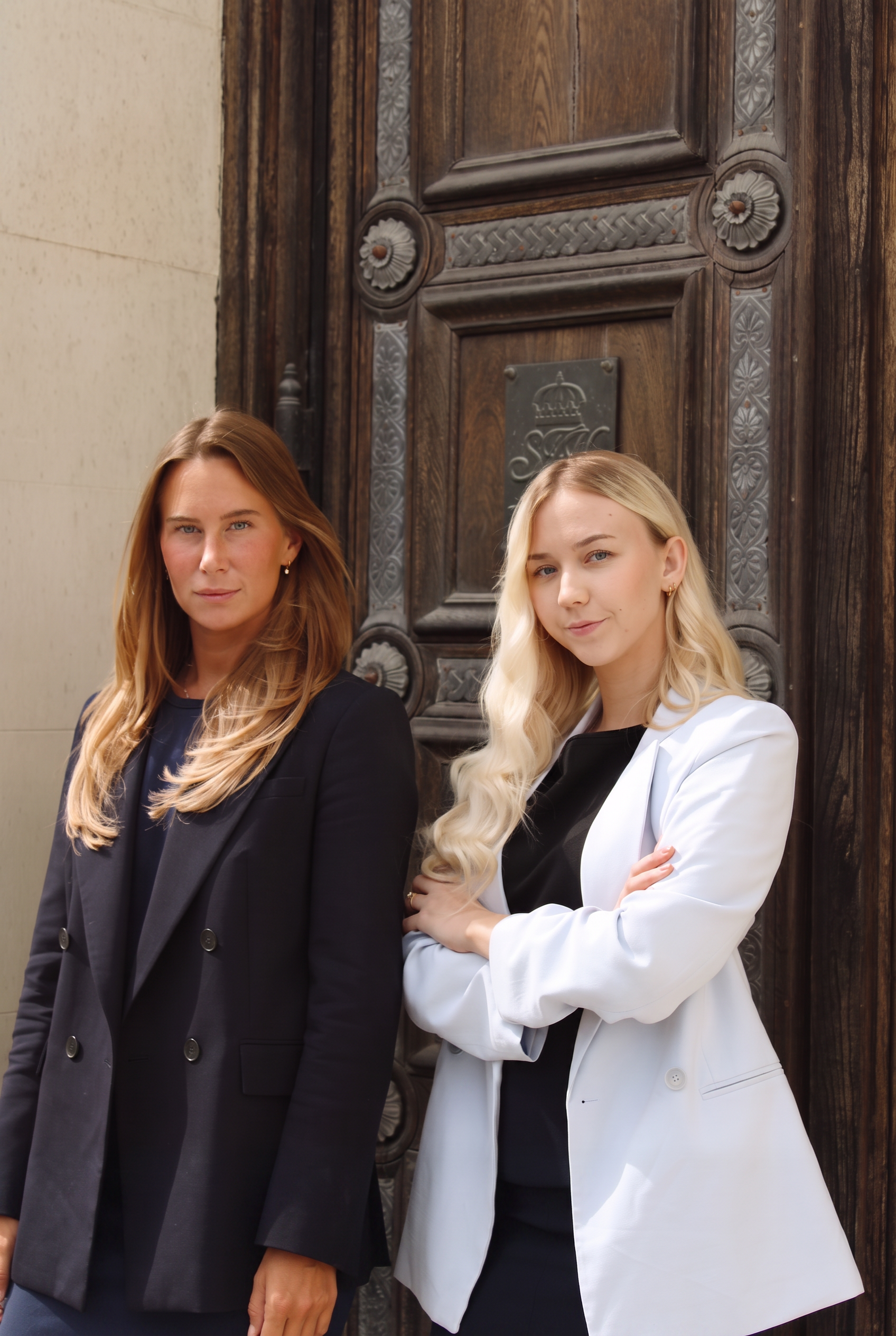 Frida och Rebeka, grundare av Norrhun & Björk Juristbyrå